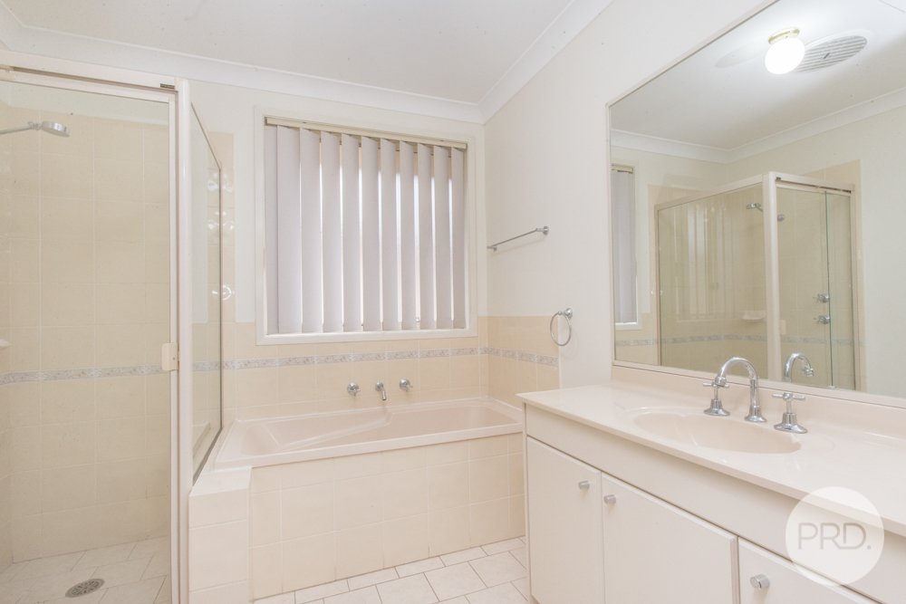 17 Musselburgh Close GLENMORE PARK 17