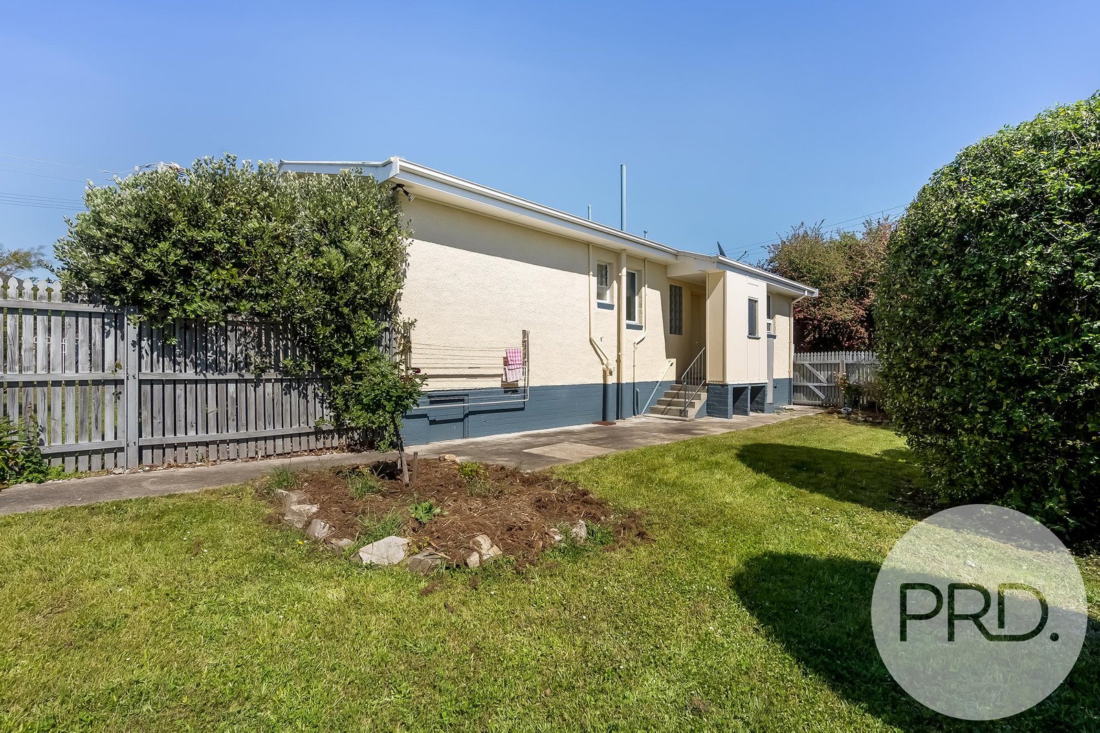 17 Myella Street BERRIEDALE 9