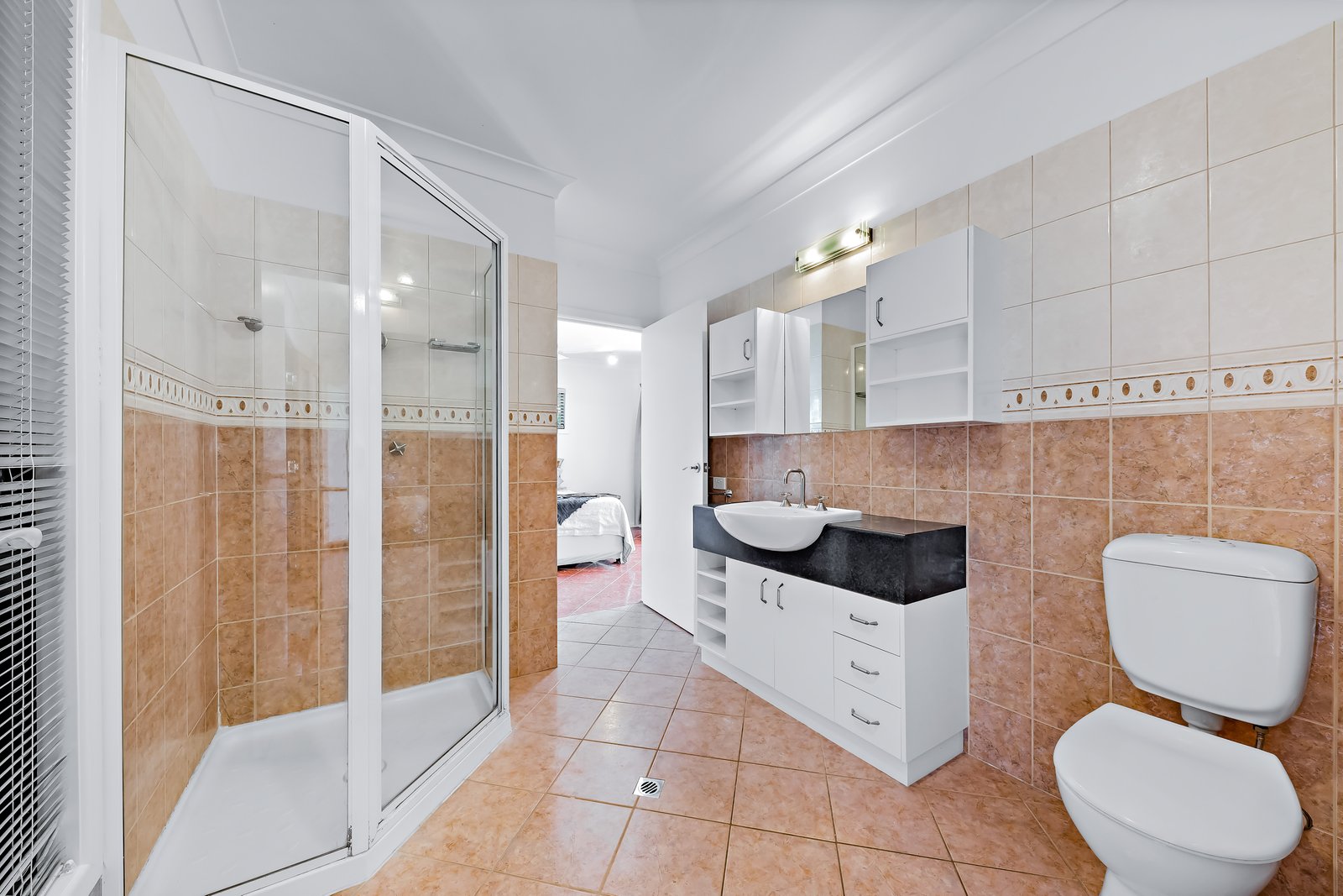 17 Nara Avenue AIRLIE BEACH 21