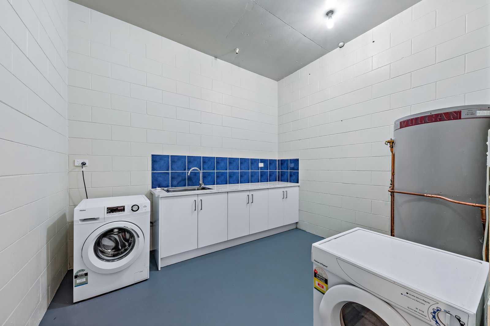 17 Nara Avenue AIRLIE BEACH 26