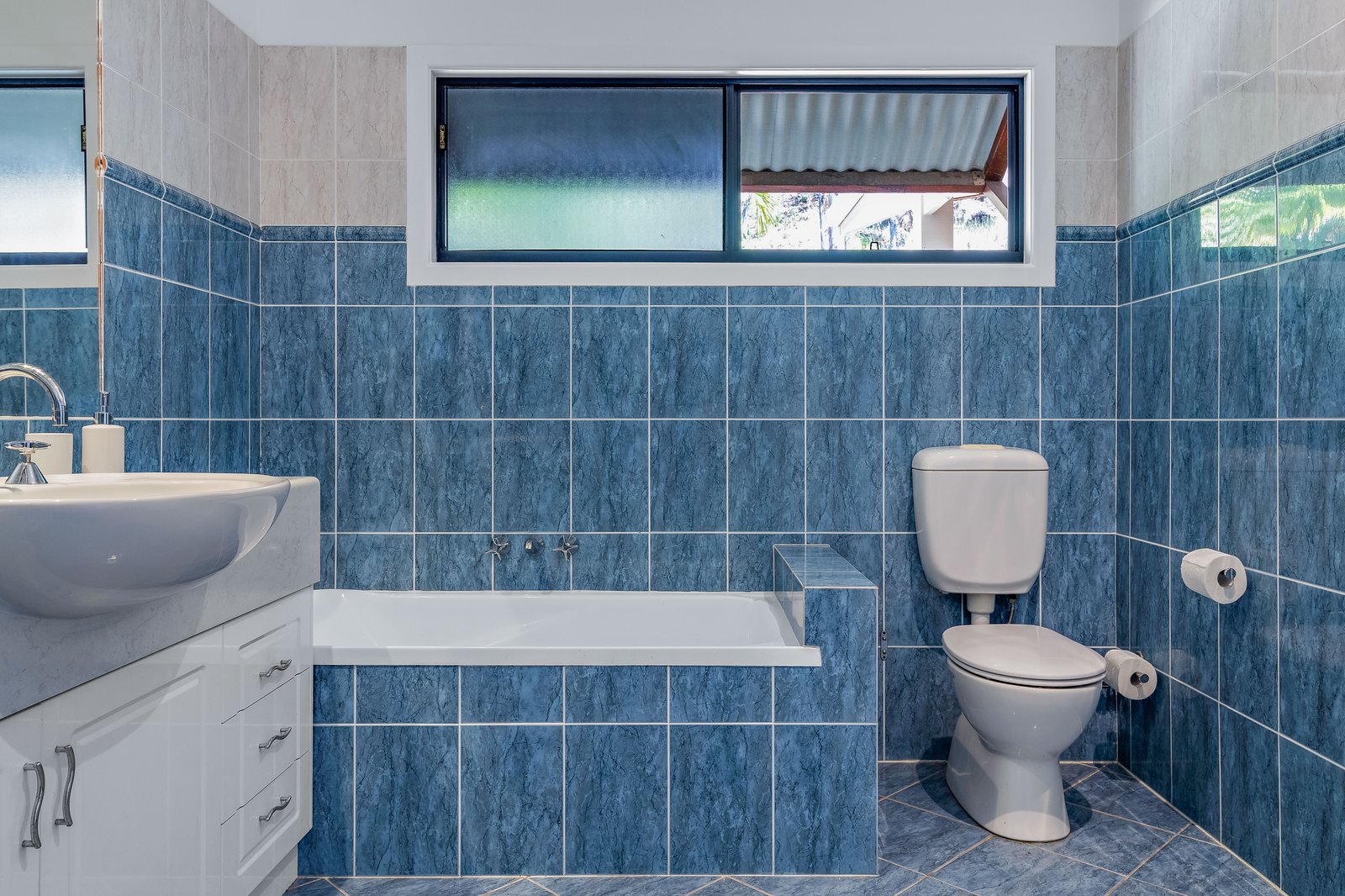 17 Nara Avenue AIRLIE BEACH 35