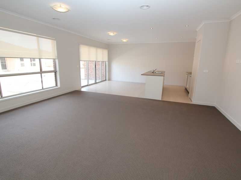 17 Naroo Street ALFREDTON 2