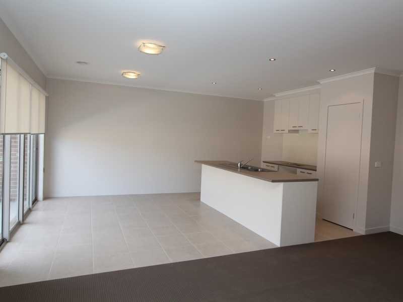 17 Naroo Street ALFREDTON 3