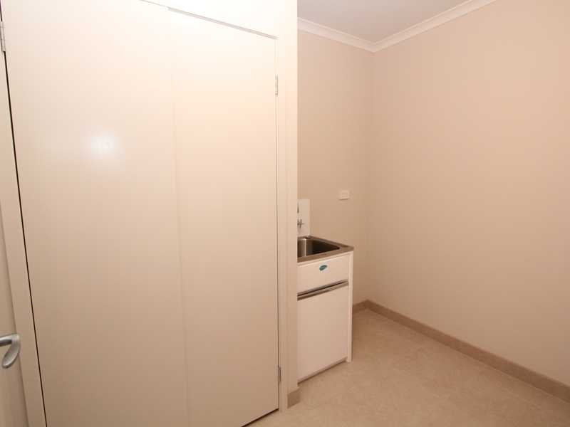 17 Naroo Street ALFREDTON 12