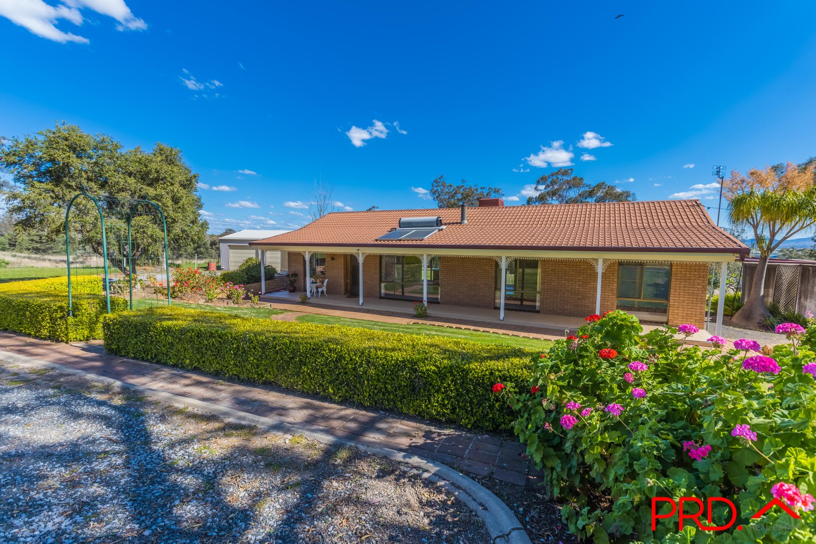 17 Nelson Crescent TAMWORTH 17