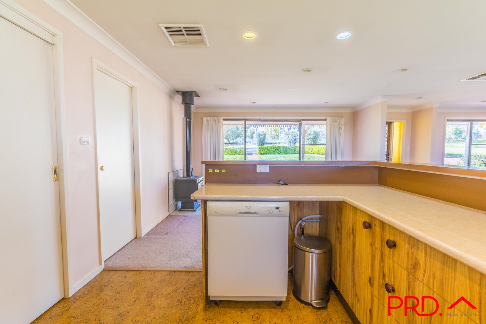 17 Nelson Crescent TAMWORTH 26