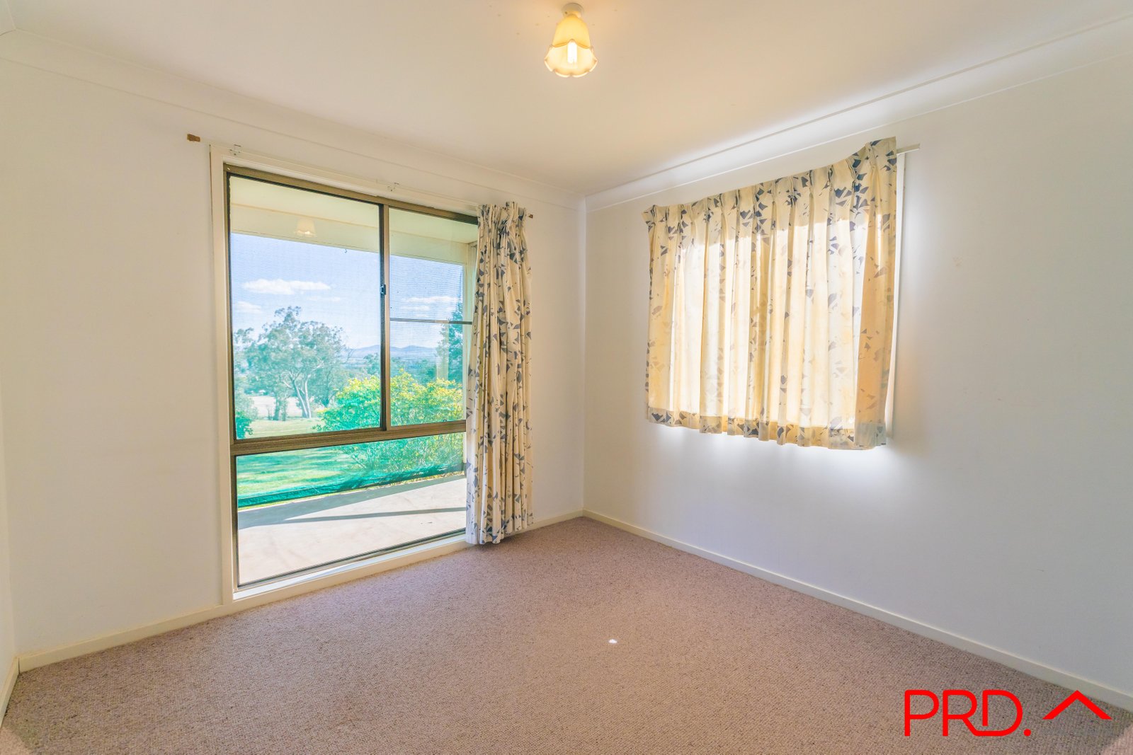 17 Nelson Crescent TAMWORTH 32