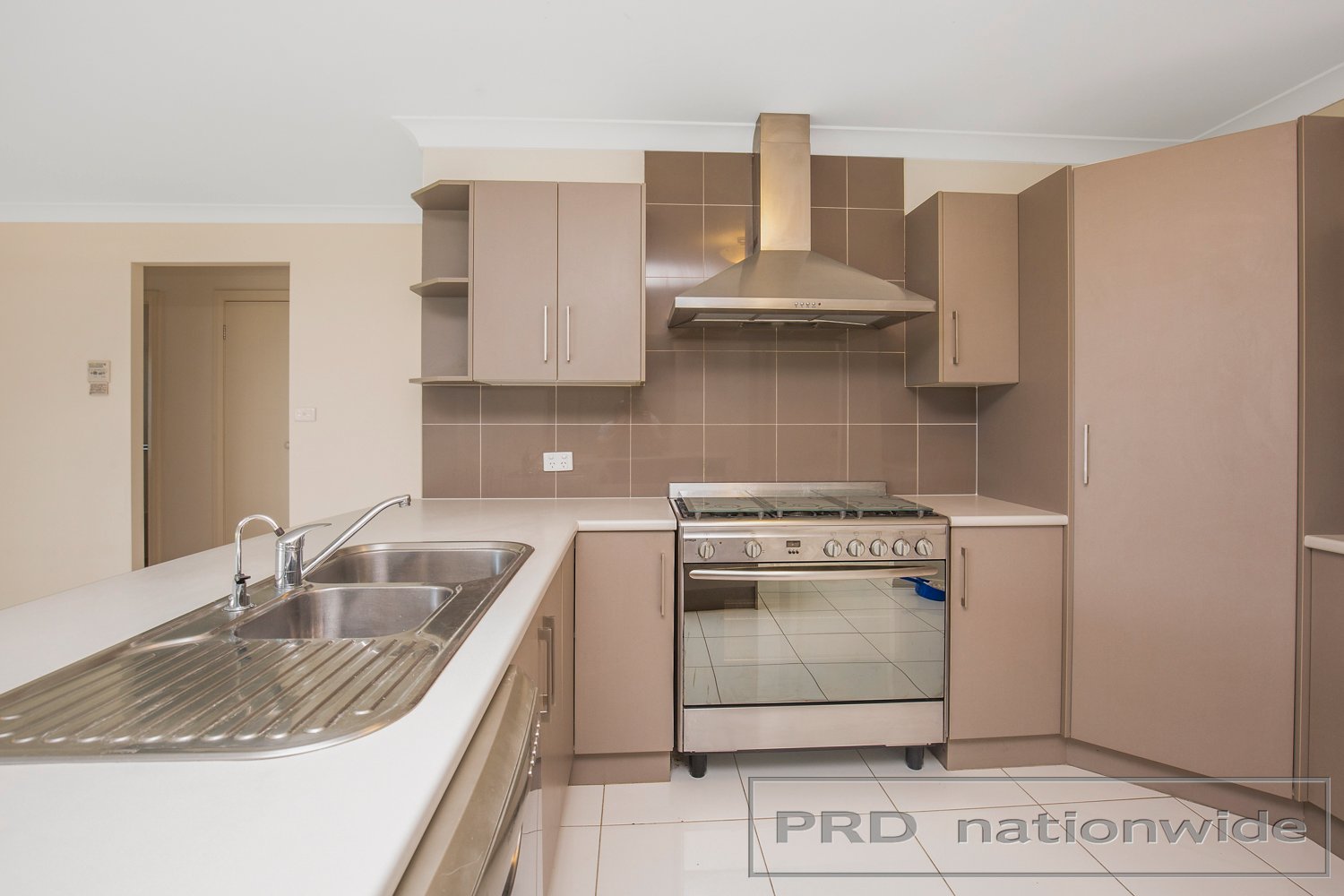 17 Nicolena Avenue RUTHERFORD 2