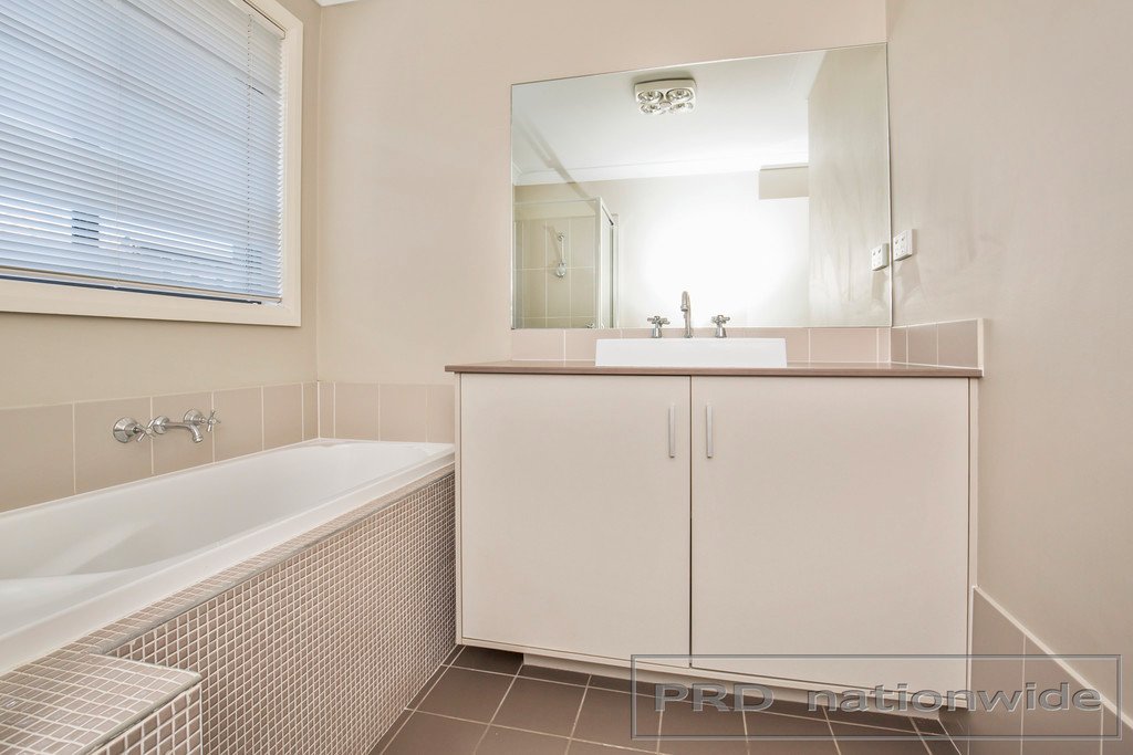 17 Nicolena Avenue RUTHERFORD 12