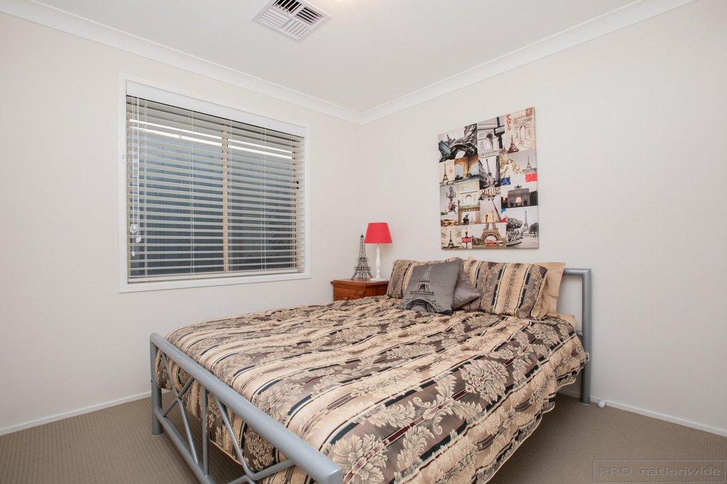 17 Oak Circuit GILLIESTON HEIGHTS 14