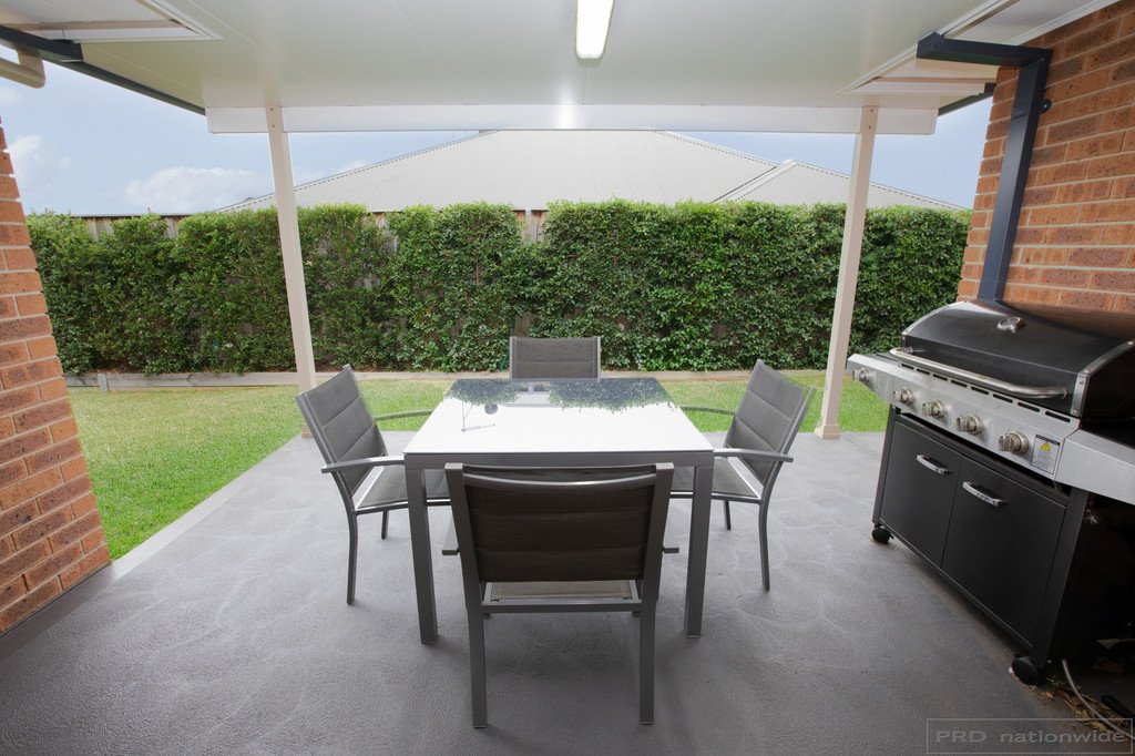 17 Oak Circuit GILLIESTON HEIGHTS 18