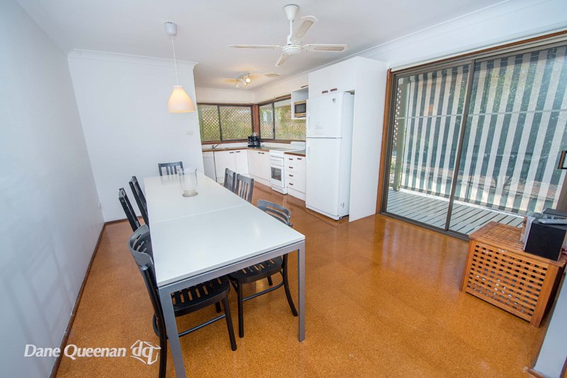 17 Ocean Beach Road SHOAL BAY 10