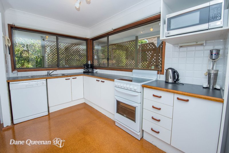 17 Ocean Beach Road SHOAL BAY 12