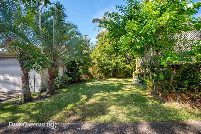 17 Ocean Beach Road SHOAL BAY 24