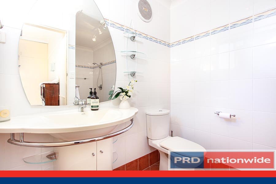 17 Old Forest Road LUGARNO 8