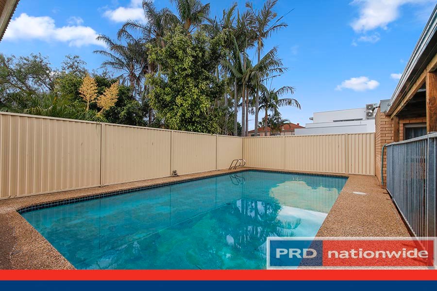 17 Old Forest Road LUGARNO 12