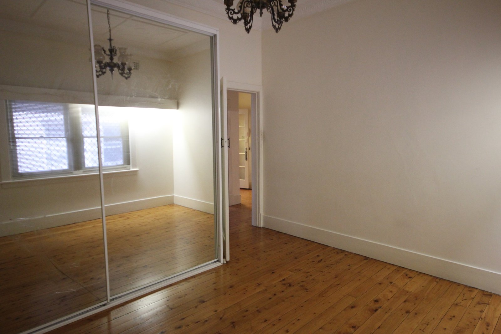 17 Omera Street,  CARLTON 6