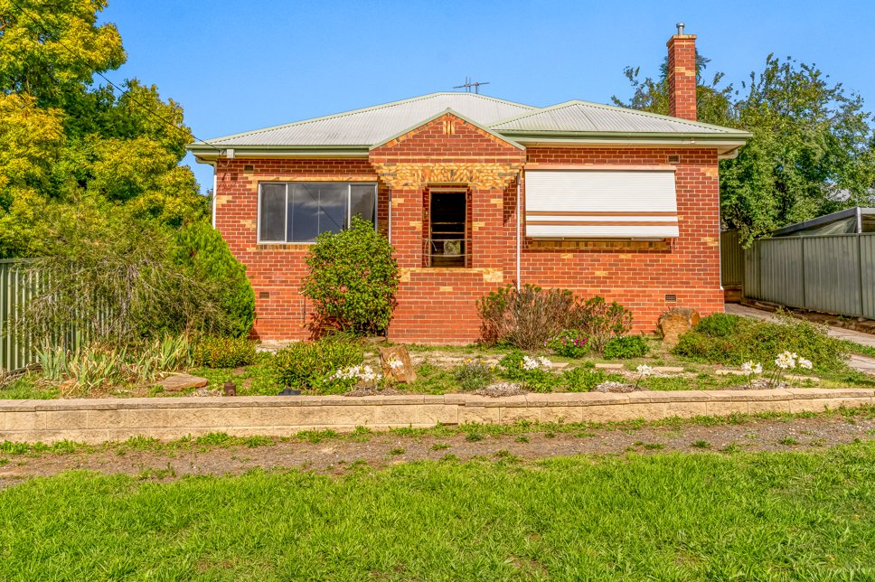 17 Ophir St  GOLDEN SQUARE 2