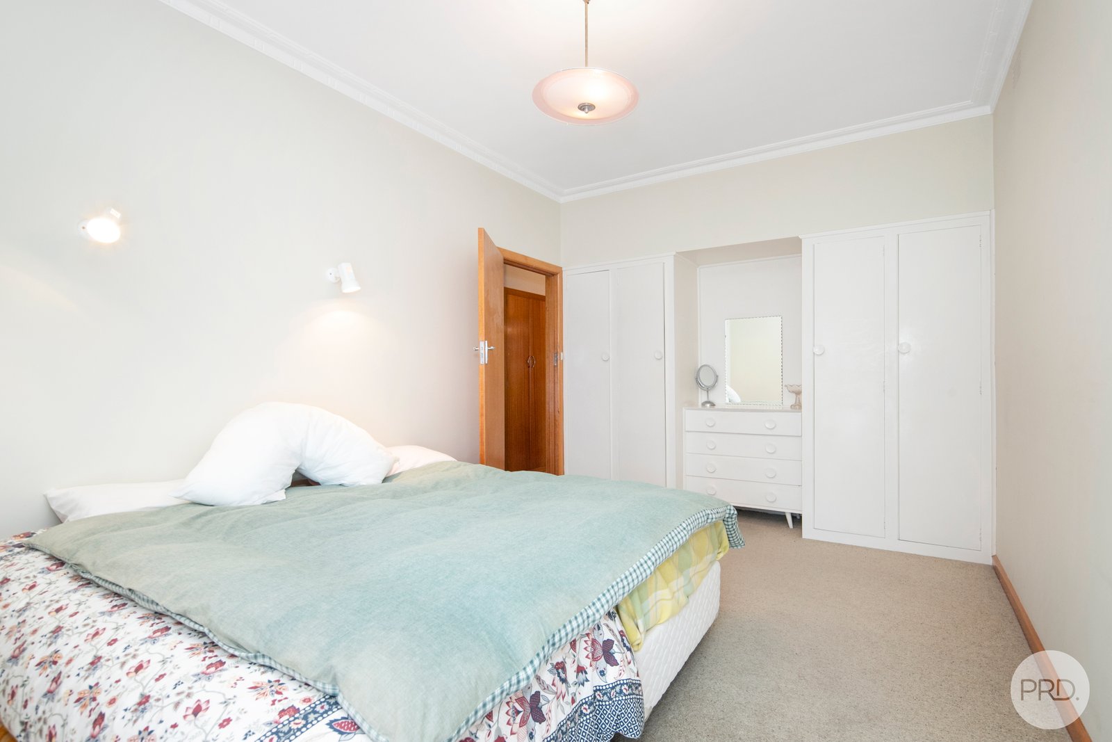 17 Orama Avenue WENDOUREE 6