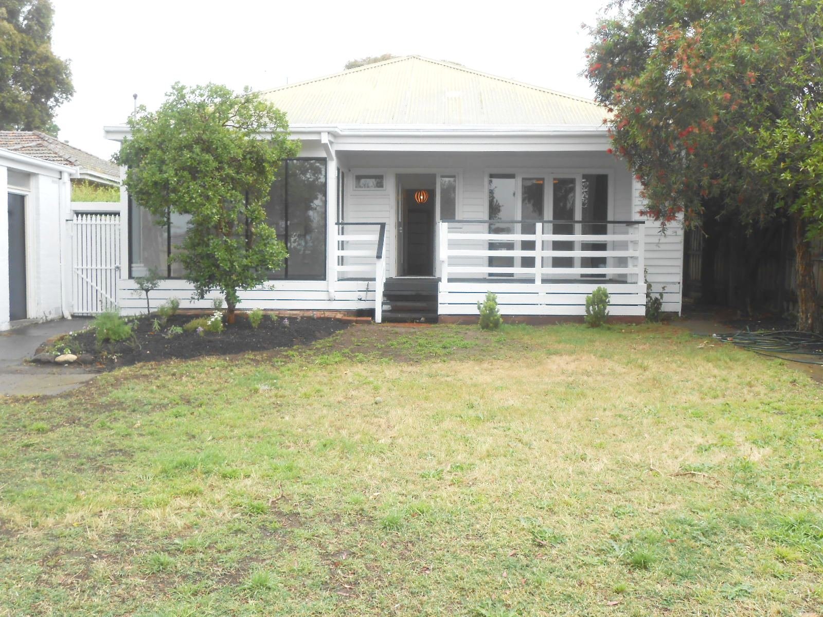 Gallery: 17 Oswald Thomas Avenue