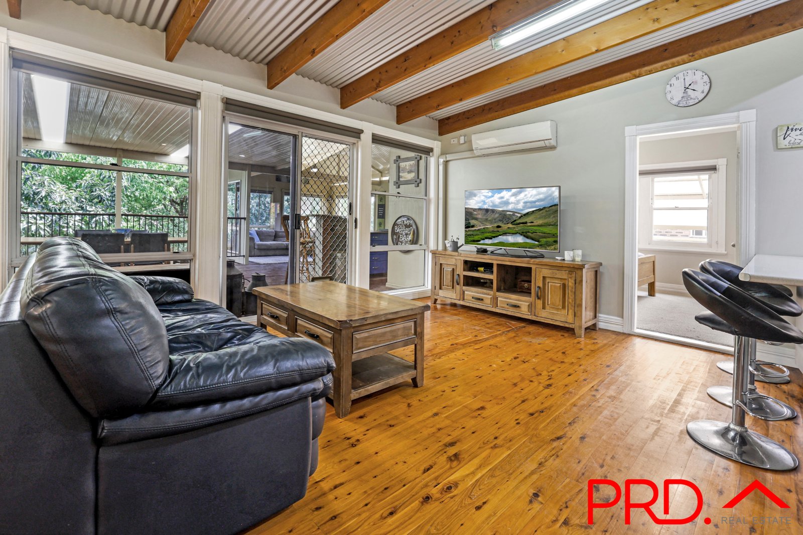 17 Panorama Road TAMWORTH 12