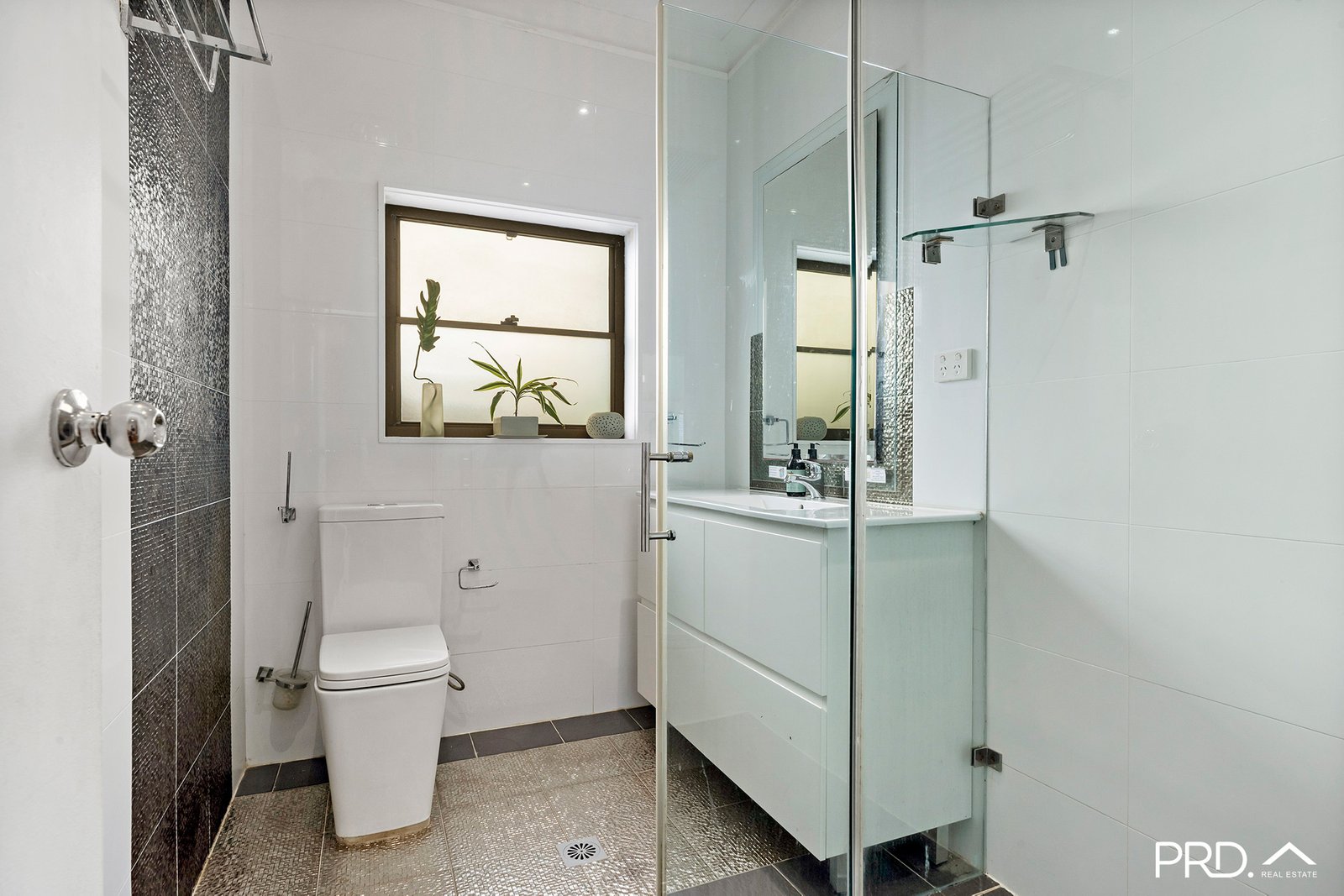 17 Park Road SANS SOUCI 7