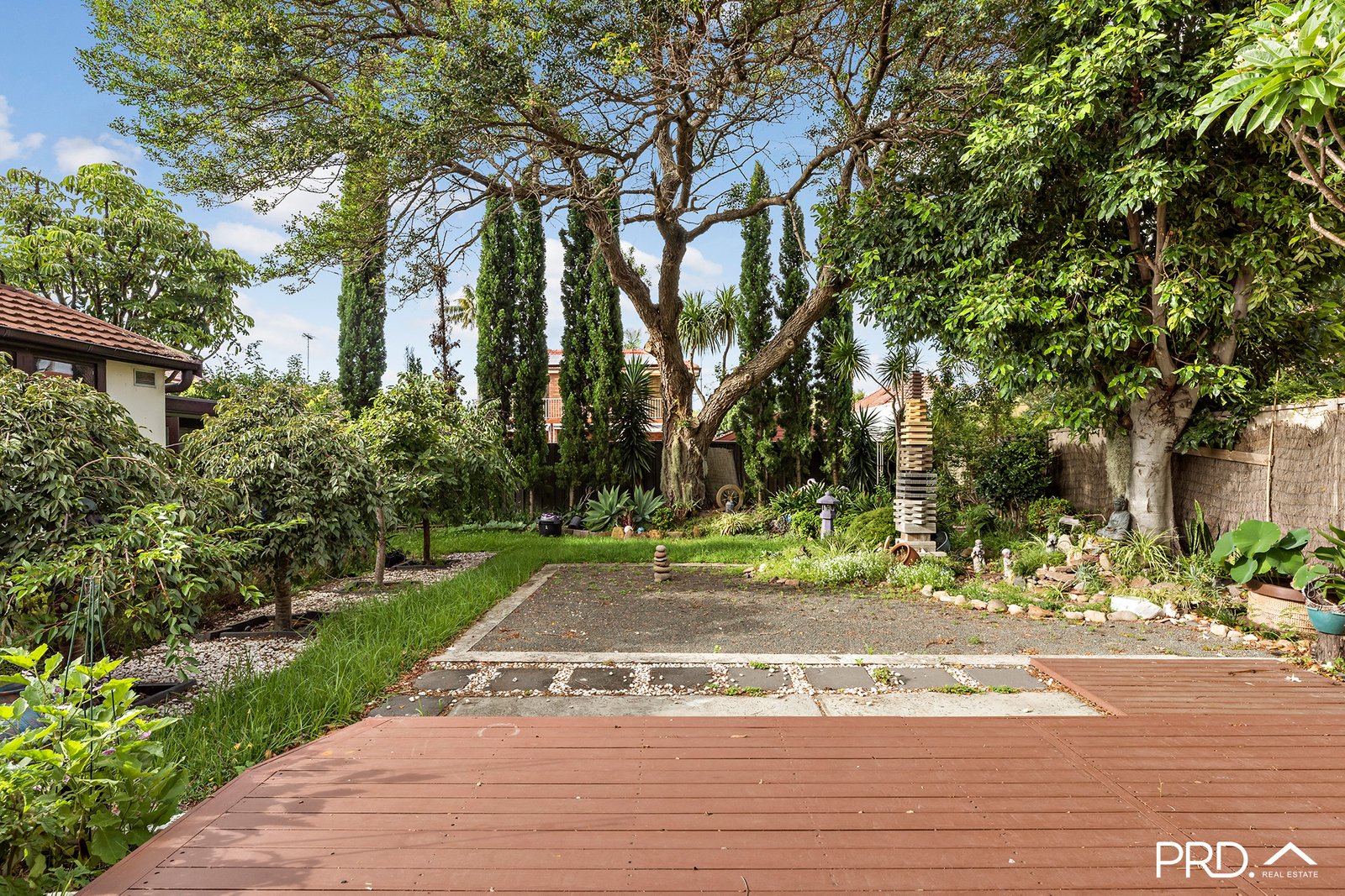 17 Park Road SANS SOUCI 8