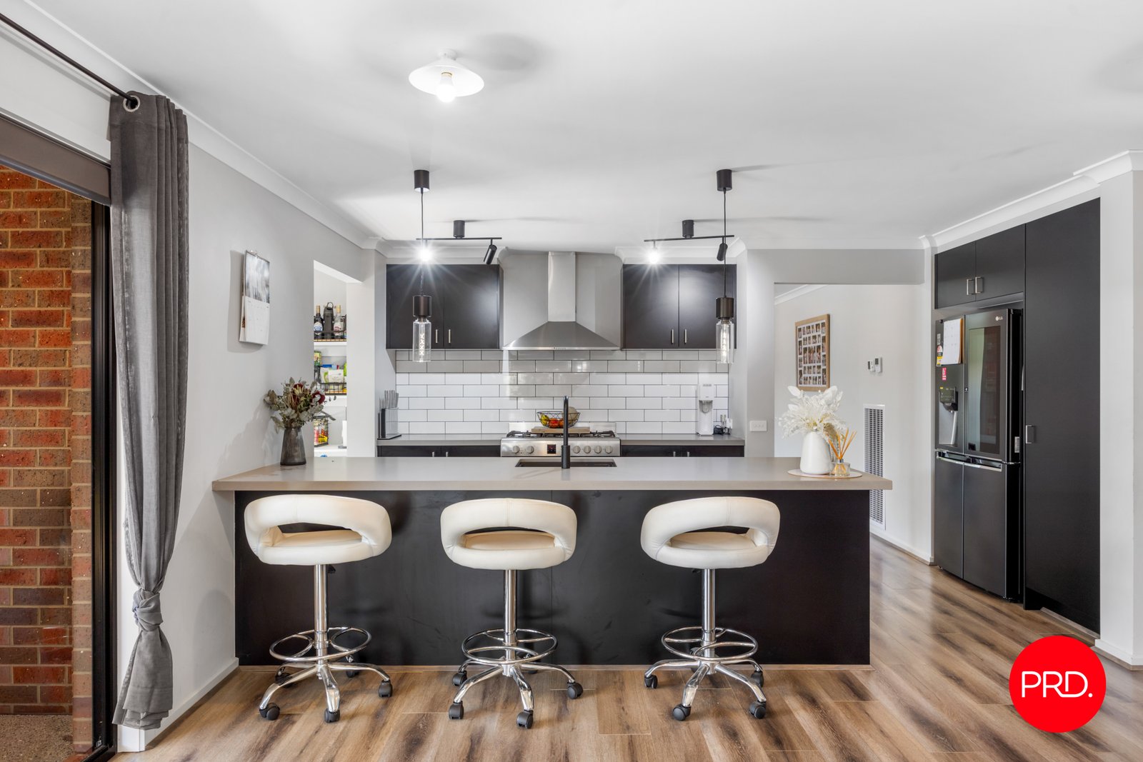 17 Parkview Boulevard HUNTLY 8