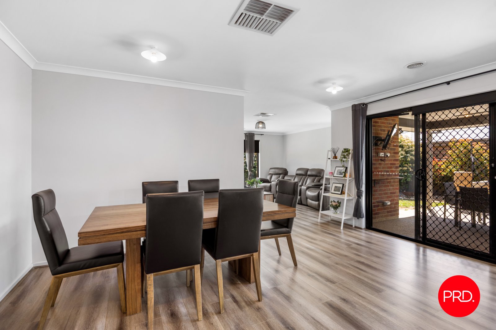 17 Parkview Boulevard HUNTLY 9