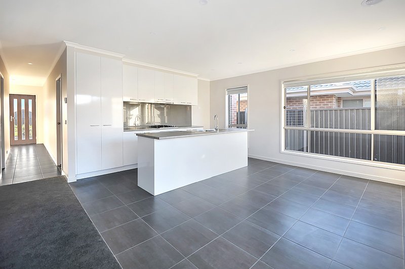 Gallery: 17 Pengelly Road
