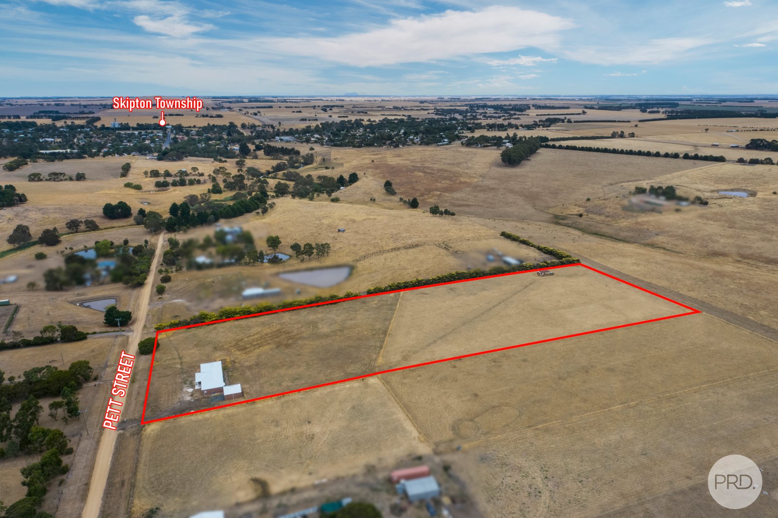 17 Pett Street SKIPTON 3