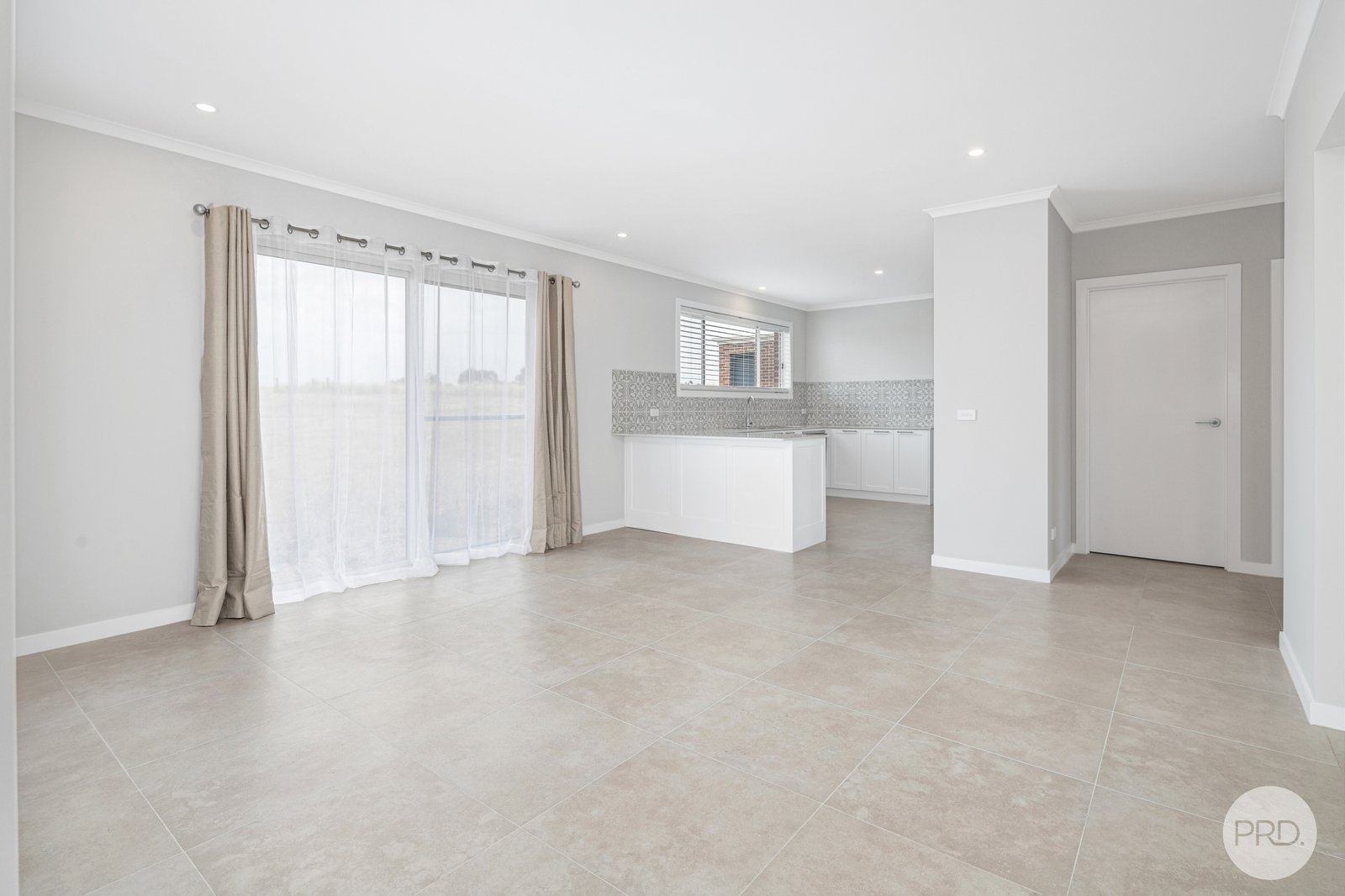 17 Pett Street SKIPTON 8