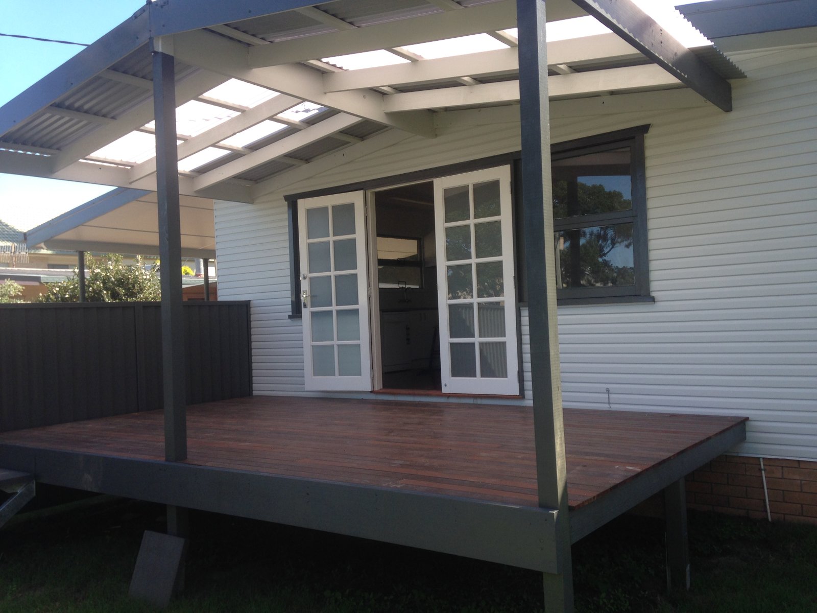 17 Phillip Street CURRUMBIN 1