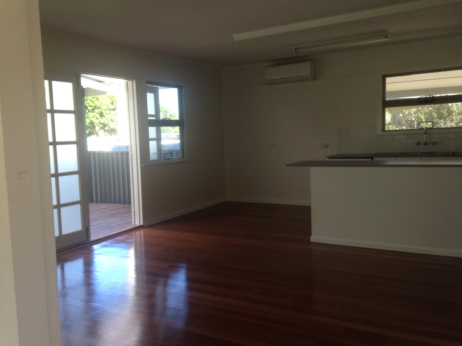 17 Phillip Street CURRUMBIN 6