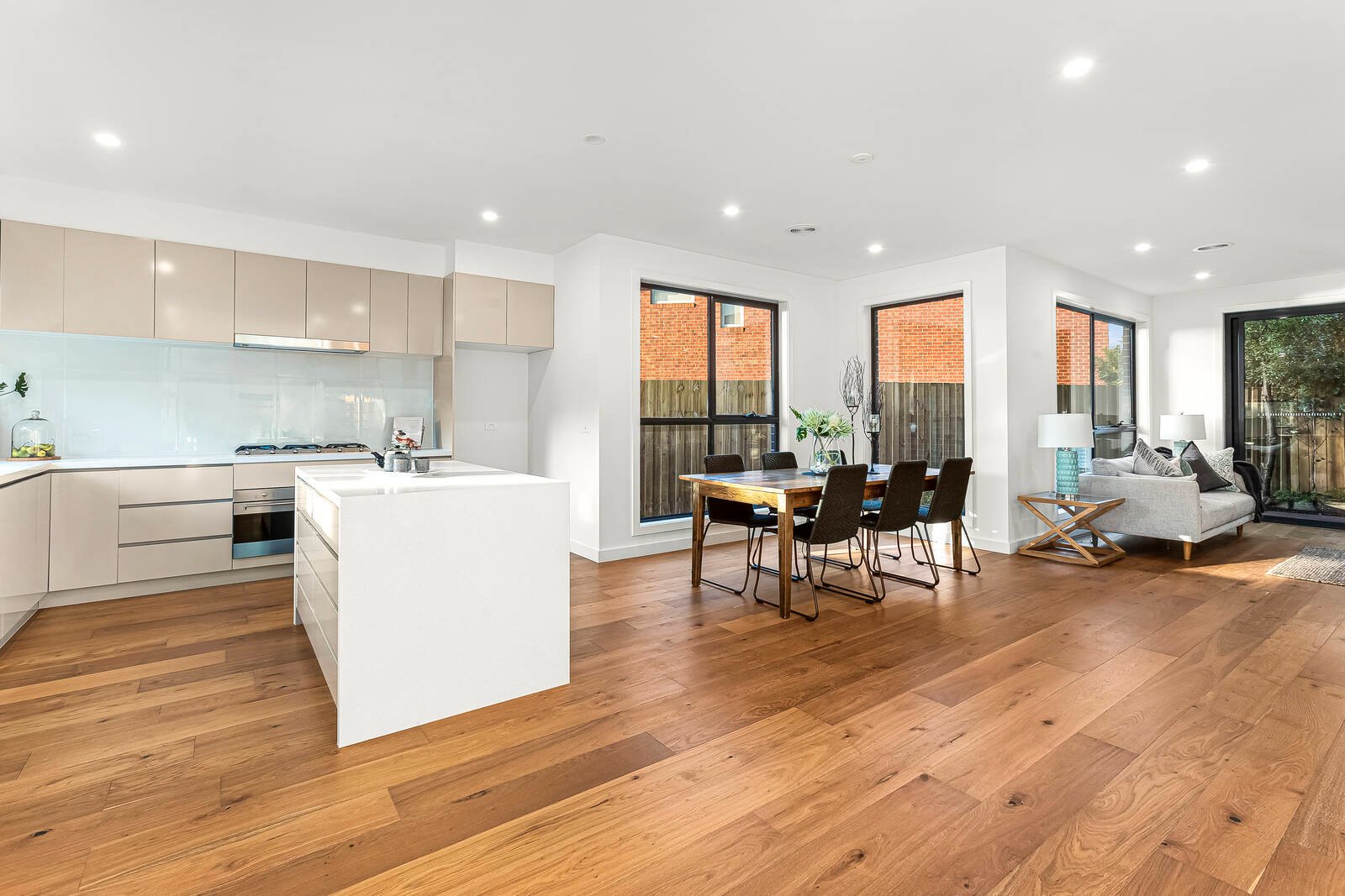 Real Estate and Property in 17 Phoenix Court, Doncaster East, VIC