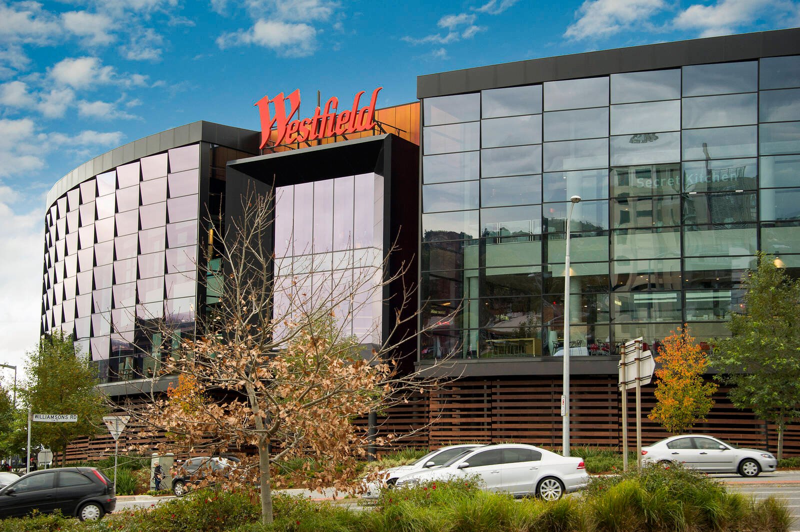 Real Estate and Property in 17 Phoenix Court, Doncaster East, VIC