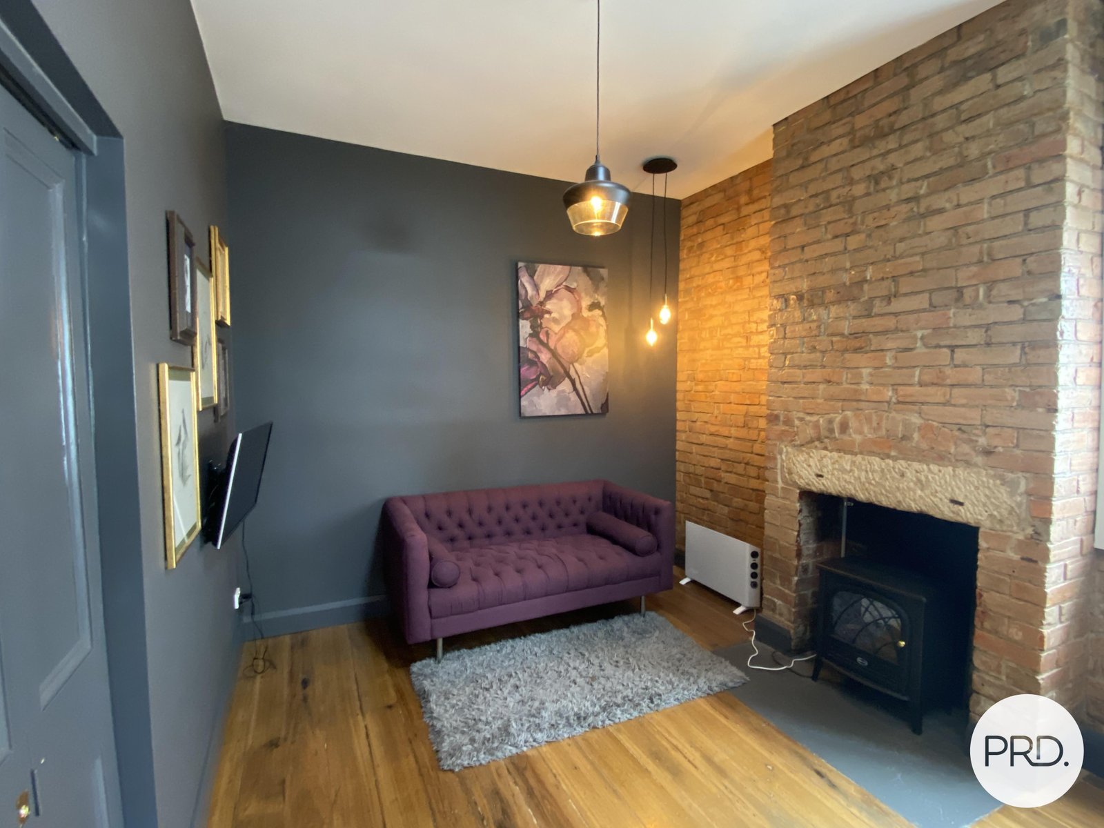 17 Pitt Street NORTH HOBART 2