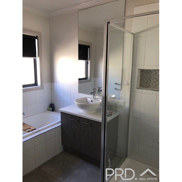 17 Ponderosa Way MILDURA 12