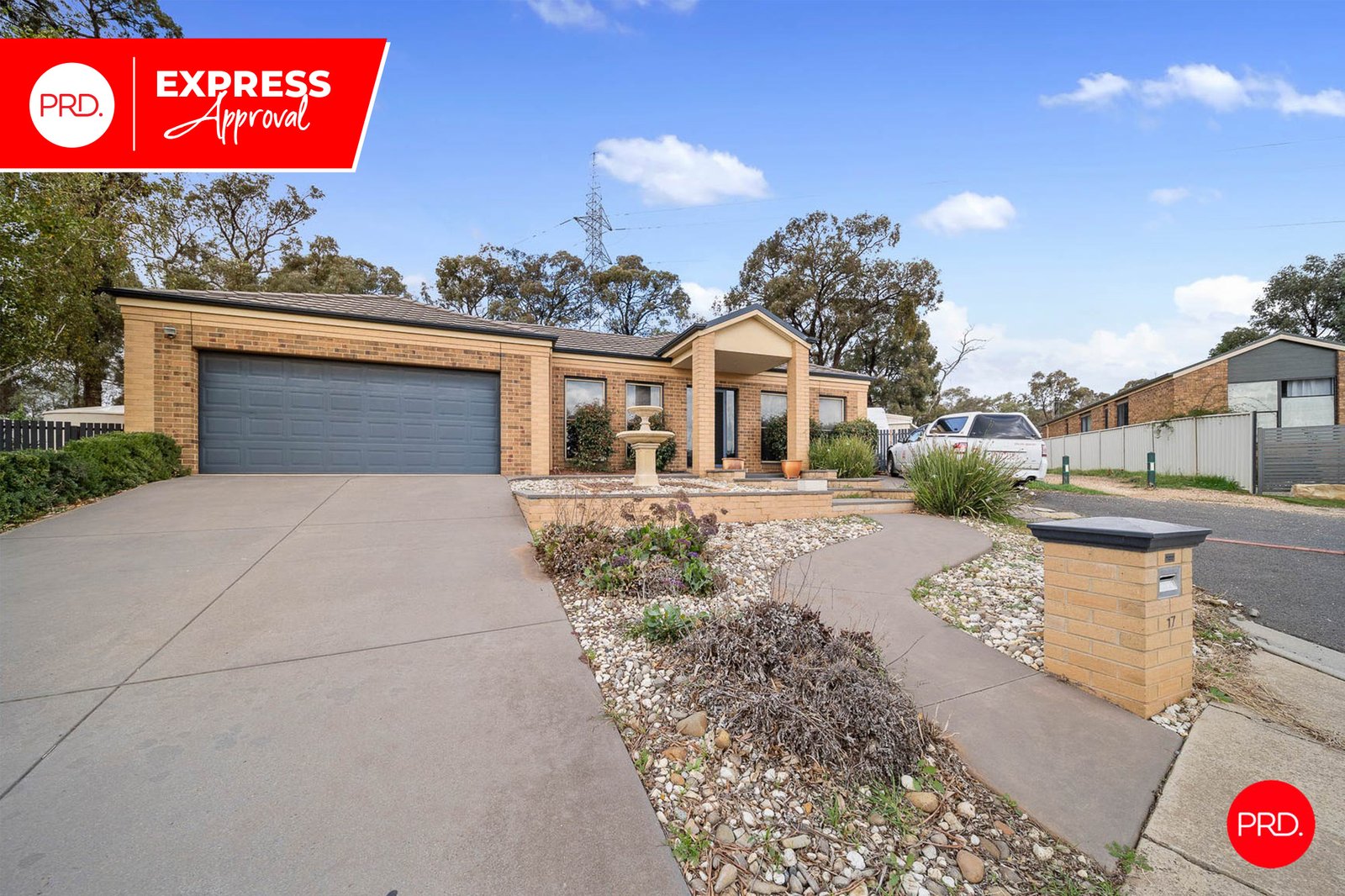 17 Regency Place KENNINGTON 1