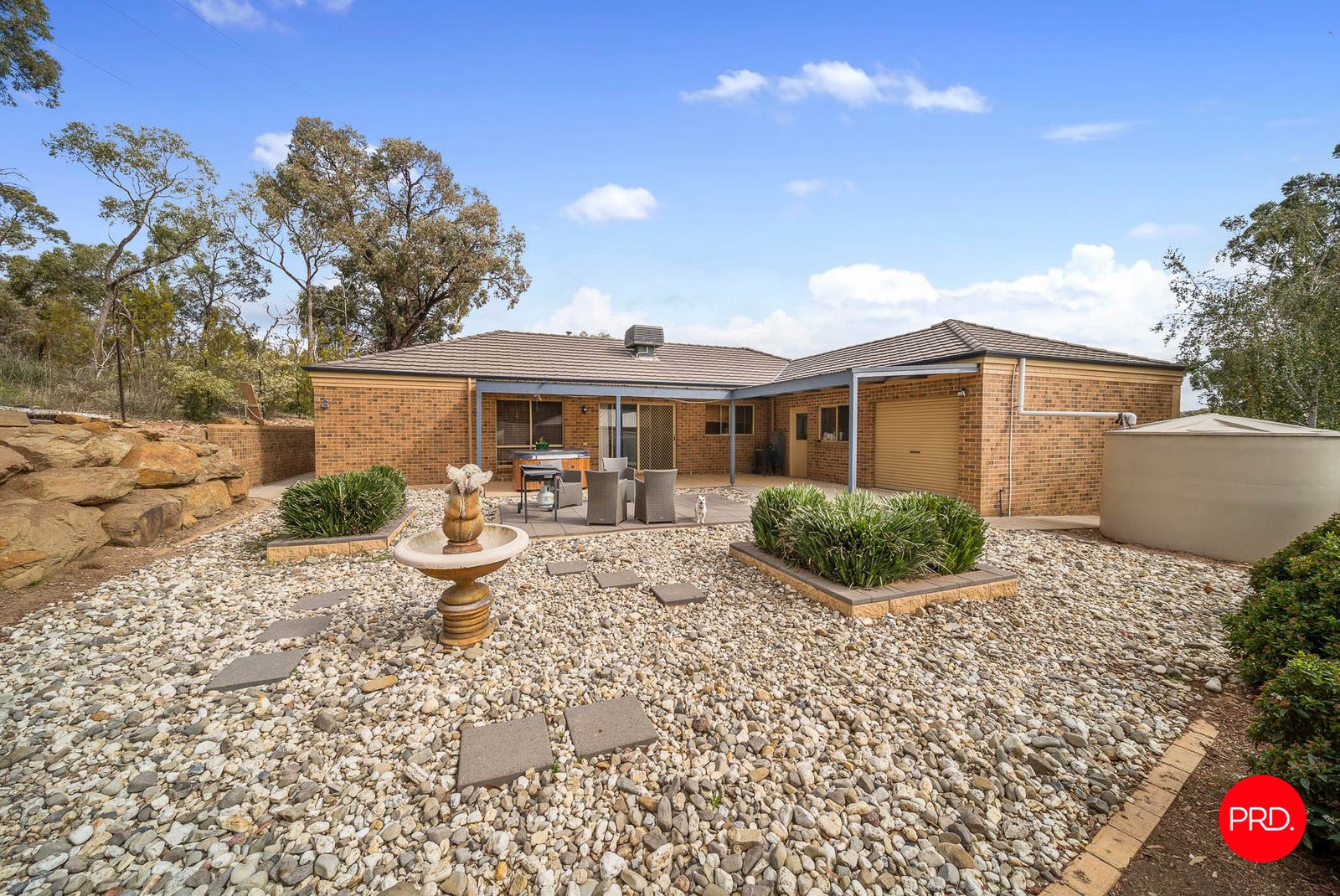 17 Regency Place KENNINGTON 10