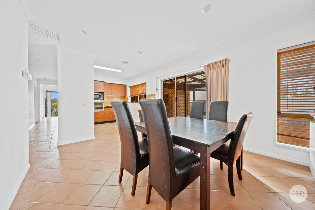 17 Regency Place KENNINGTON 3