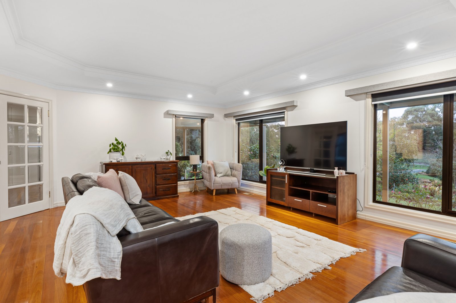 Gallery: 17 Reid Park Road
