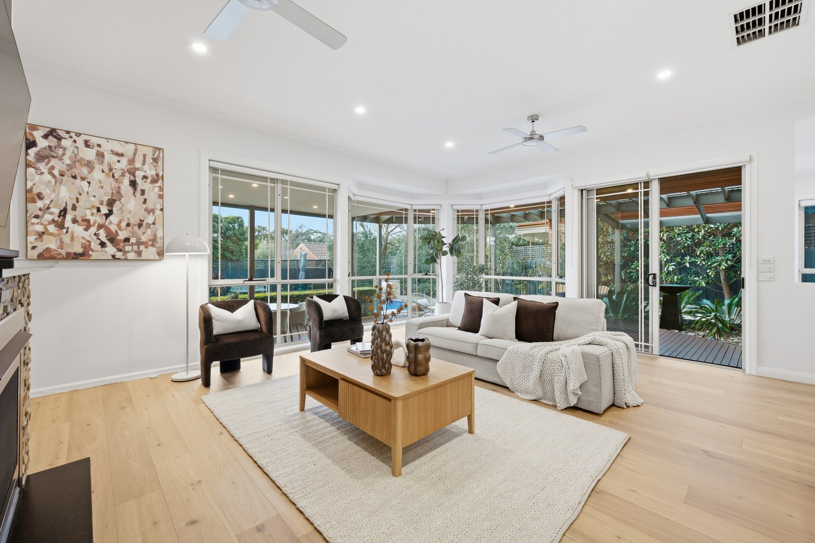 Gallery: 17 Reid Street