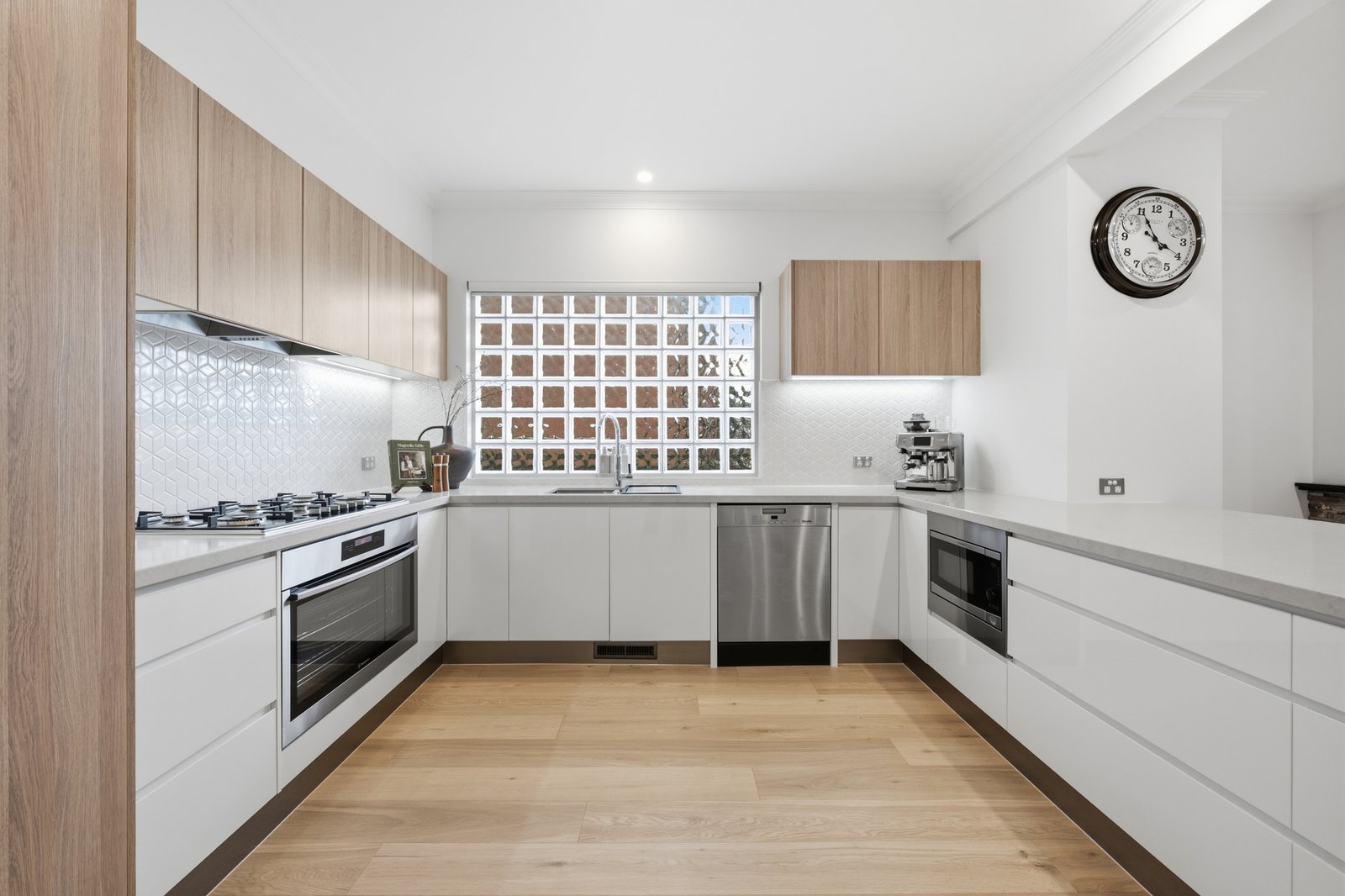 Gallery: 17 Reid Street