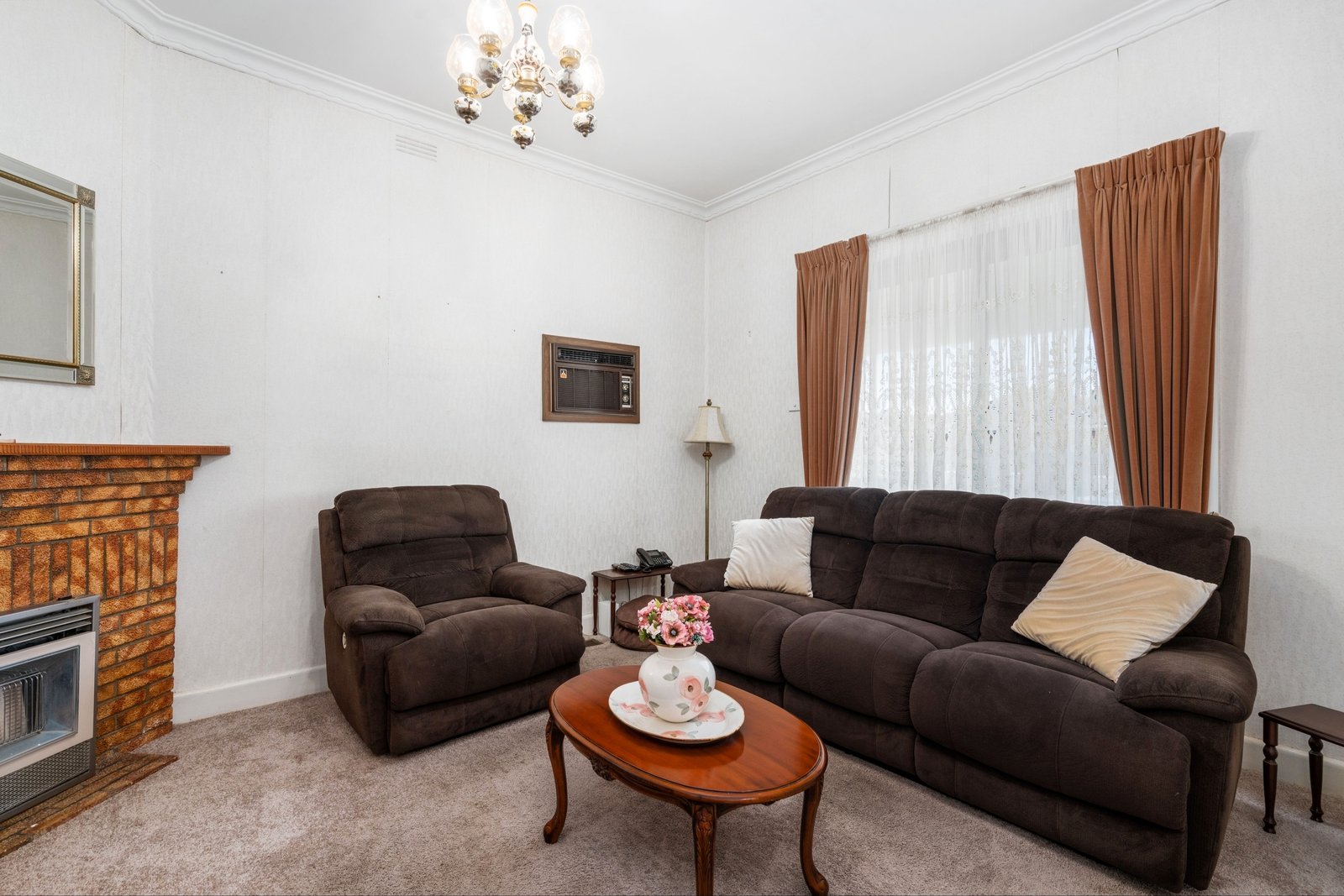 Real Estate and Property in 17 Reidford Avenue, Preston, VIC