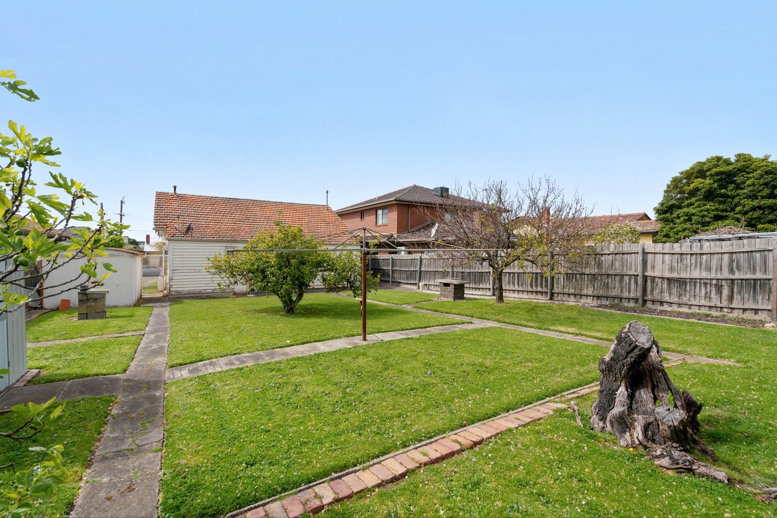 Real Estate and Property in 17 Reidford Avenue, Preston, VIC
