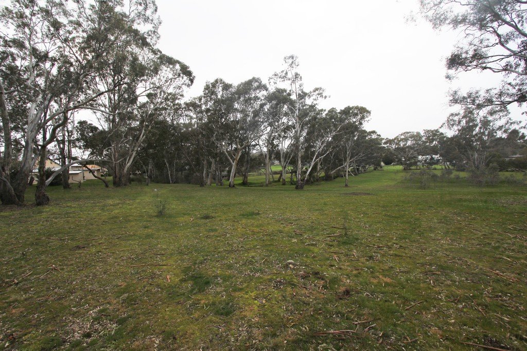 17 Rifle Range Road LEXTON 1