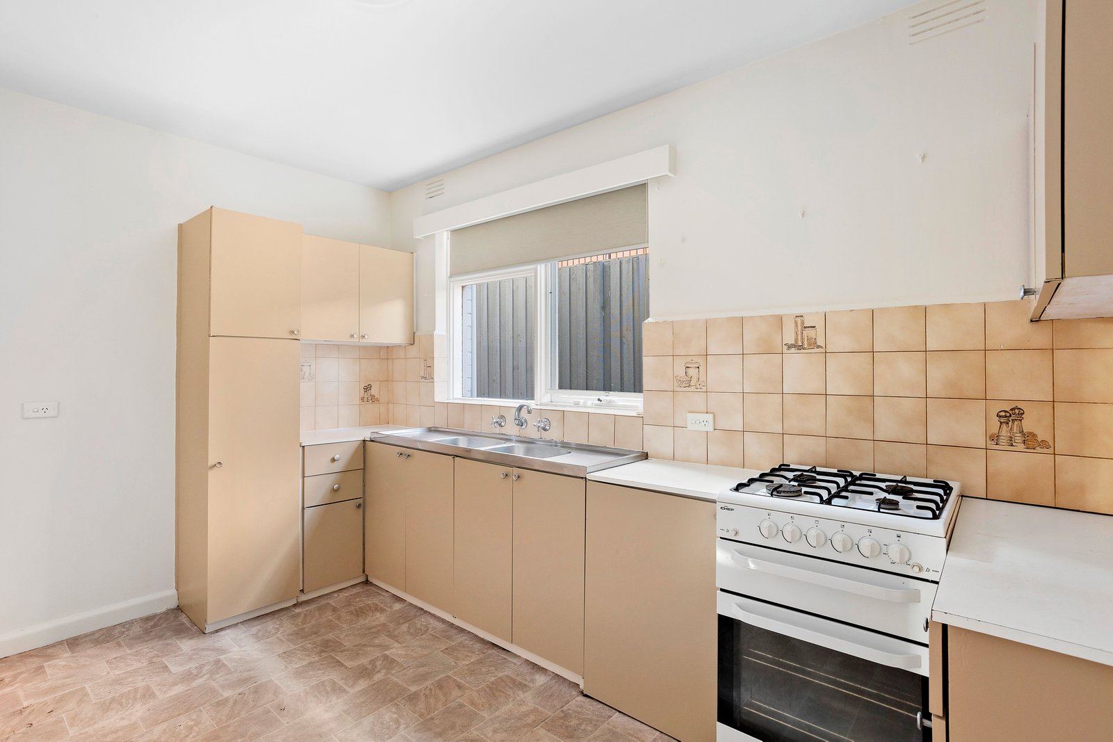 Real Estate and Property in 1/7 Robert Street, Elwood, VIC