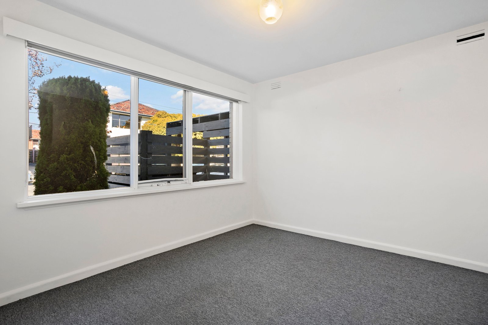 Real Estate and Property in 1/7 Robert Street, Elwood, VIC