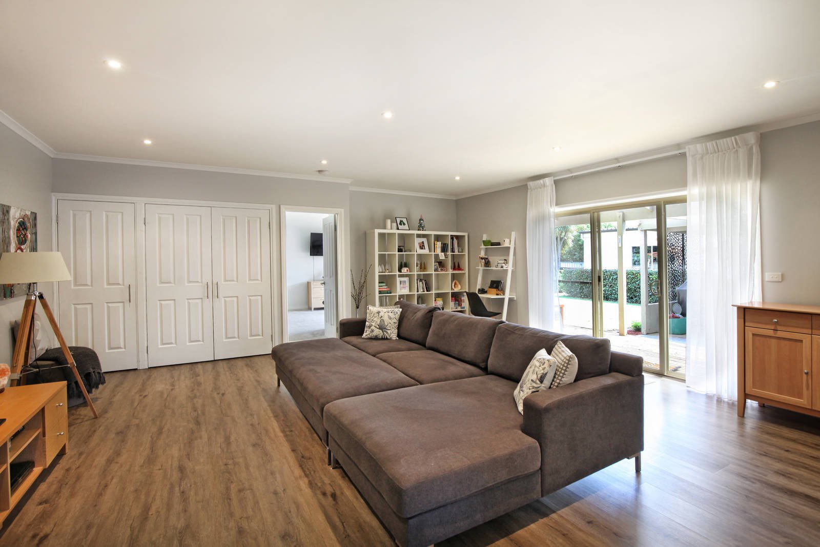 Real Estate and Property in 17 Rose Boulevard, Lancefield, VIC